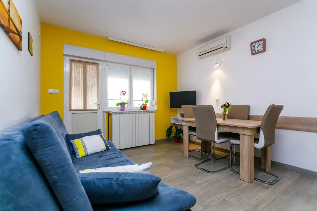 Holiday House Snjezana Krk Town