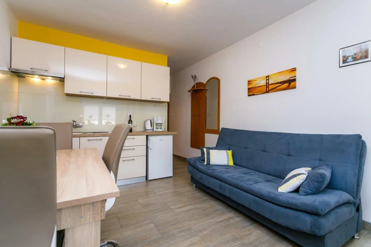 Holiday House Snjezana Krk Town